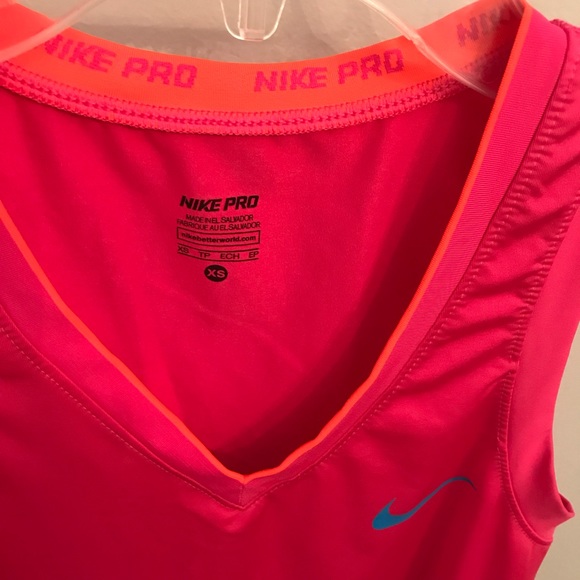 Nike-pro athletic tank - Picture 2 of 4